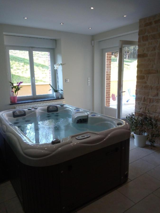 Les Etangs Du Moulin D'Harcy Bed and Breakfast Lonny Exteriör bild