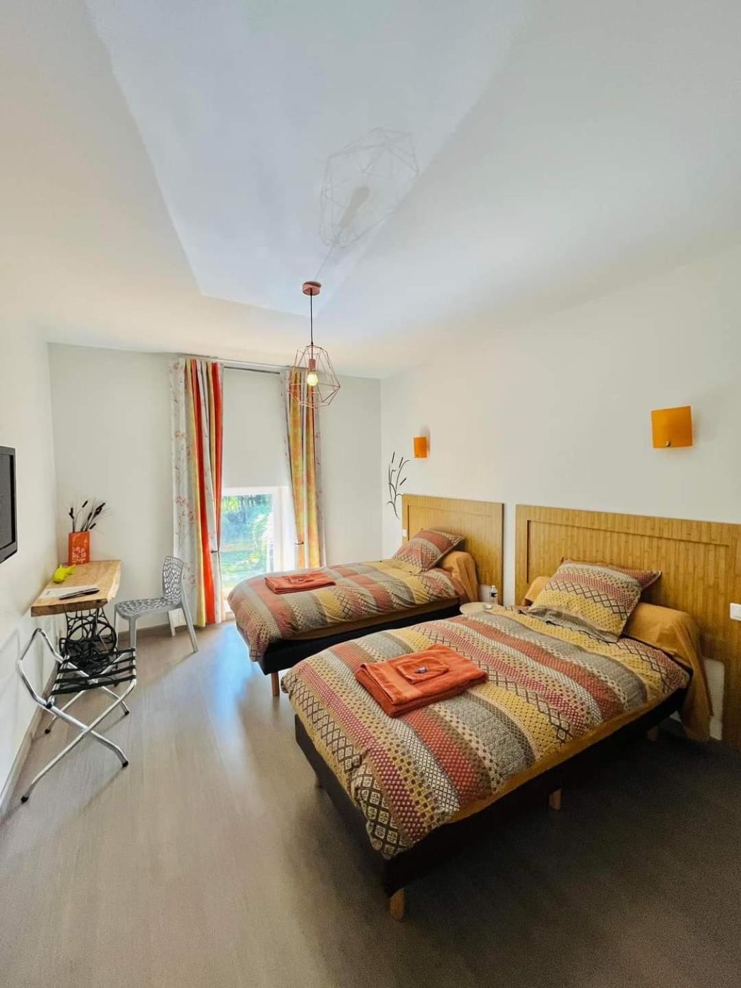 Les Etangs Du Moulin D'Harcy Bed and Breakfast Lonny Exteriör bild